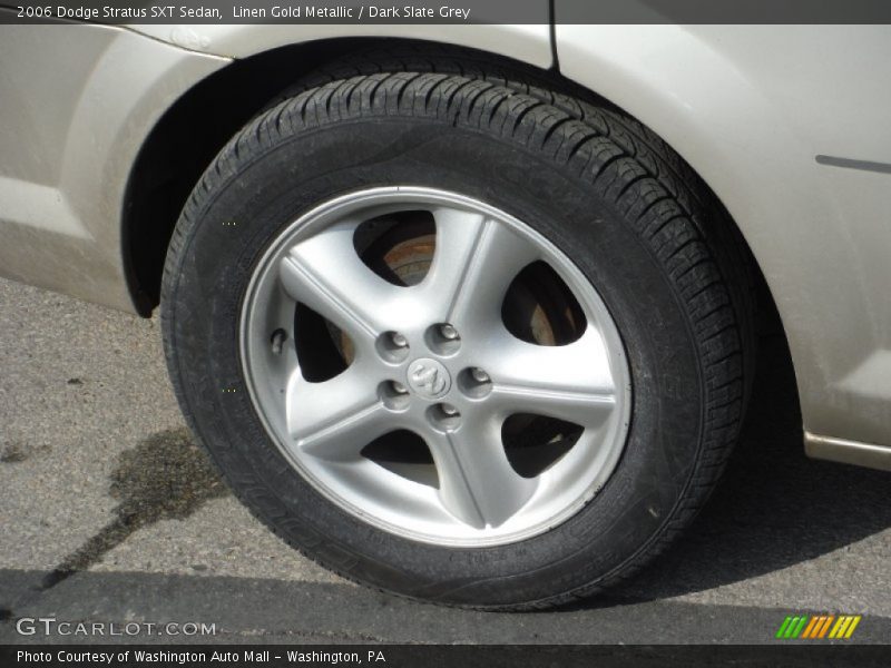 Linen Gold Metallic / Dark Slate Grey 2006 Dodge Stratus SXT Sedan