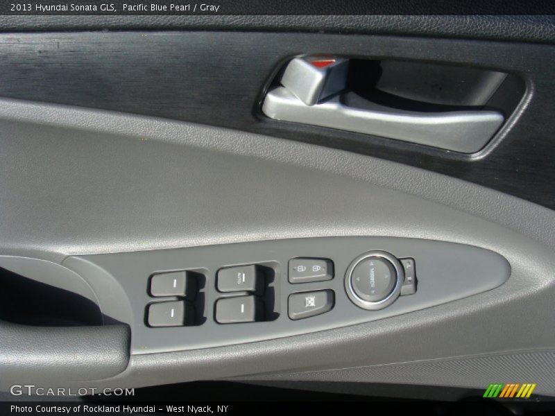 Pacific Blue Pearl / Gray 2013 Hyundai Sonata GLS