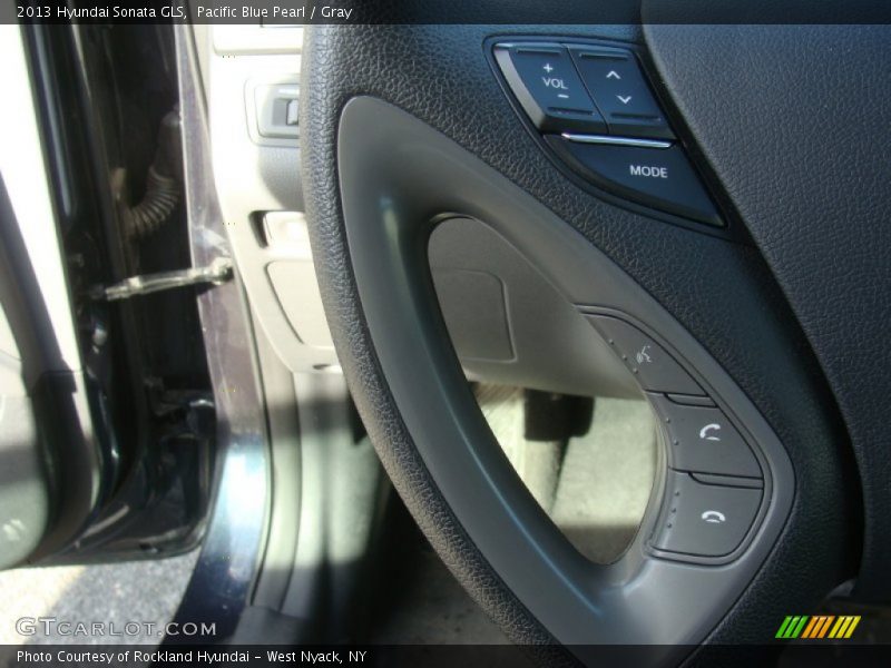 Pacific Blue Pearl / Gray 2013 Hyundai Sonata GLS