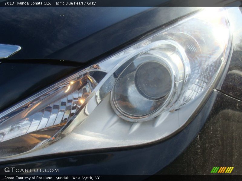 Pacific Blue Pearl / Gray 2013 Hyundai Sonata GLS