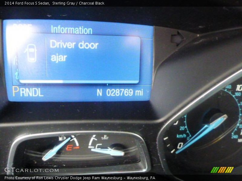 Sterling Gray / Charcoal Black 2014 Ford Focus S Sedan