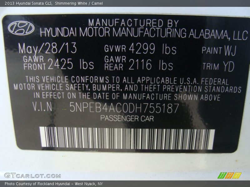 Shimmering White / Camel 2013 Hyundai Sonata GLS