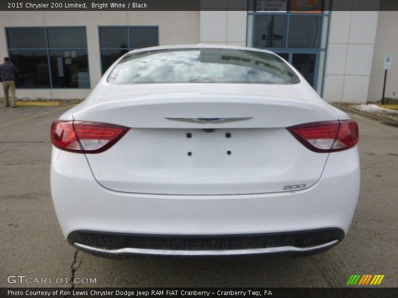 Bright White / Black 2015 Chrysler 200 Limited