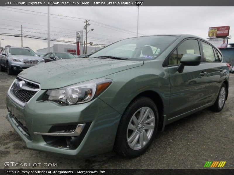 Front 3/4 View of 2015 Impreza 2.0i Sport Premium 5 Door