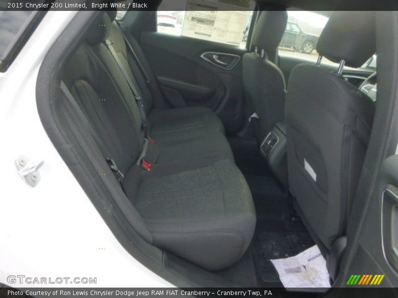 Bright White / Black 2015 Chrysler 200 Limited