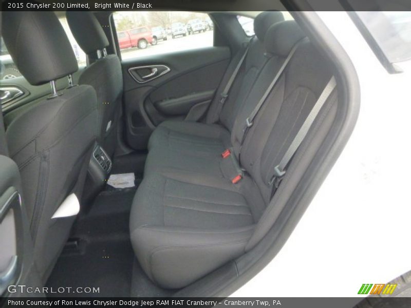 Bright White / Black 2015 Chrysler 200 Limited