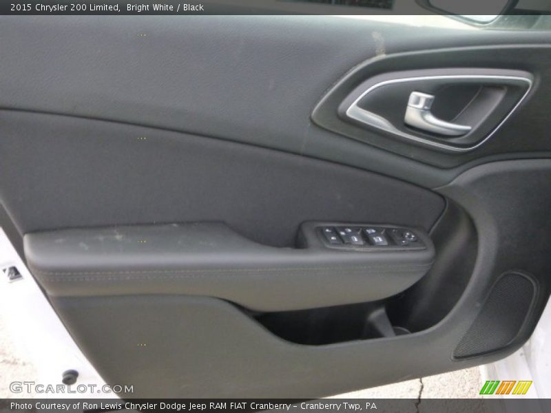 Bright White / Black 2015 Chrysler 200 Limited