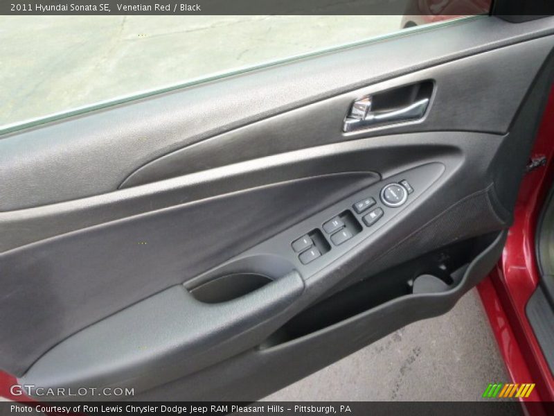Venetian Red / Black 2011 Hyundai Sonata SE