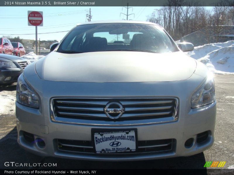 Brilliant Silver / Charcoal 2014 Nissan Maxima 3.5 S
