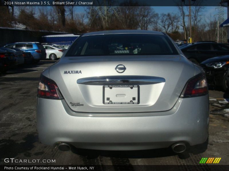Brilliant Silver / Charcoal 2014 Nissan Maxima 3.5 S