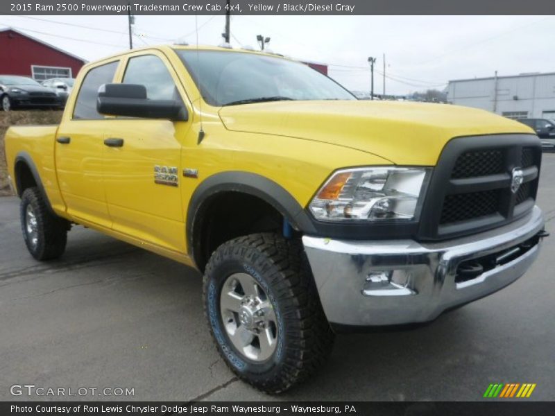 Front 3/4 View of 2015 2500 Powerwagon Tradesman Crew Cab 4x4