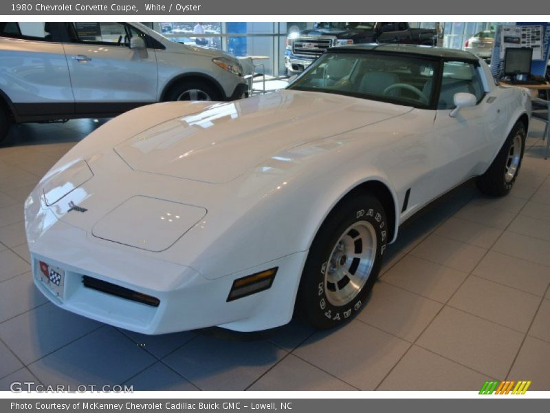 Front 3/4 View of 1980 Corvette Coupe