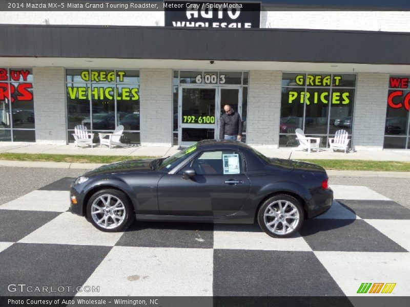 Meteor Gray / Spicy Mocha 2014 Mazda MX-5 Miata Grand Touring Roadster