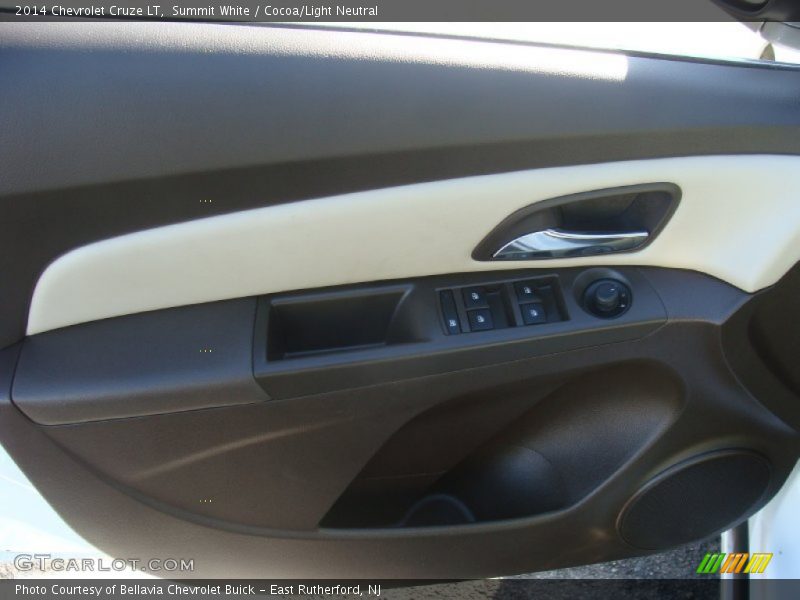 Summit White / Cocoa/Light Neutral 2014 Chevrolet Cruze LT