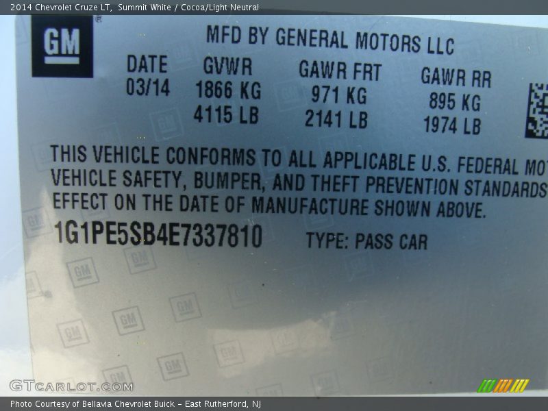 Summit White / Cocoa/Light Neutral 2014 Chevrolet Cruze LT