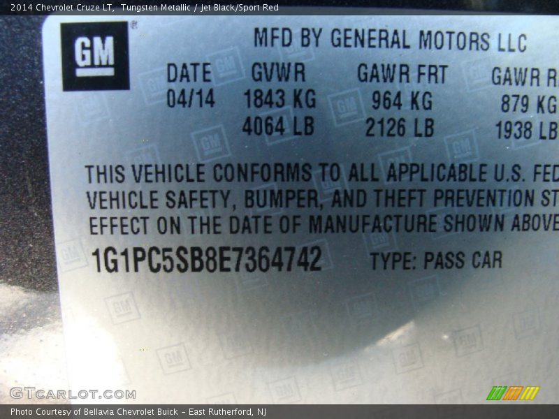 Tungsten Metallic / Jet Black/Sport Red 2014 Chevrolet Cruze LT