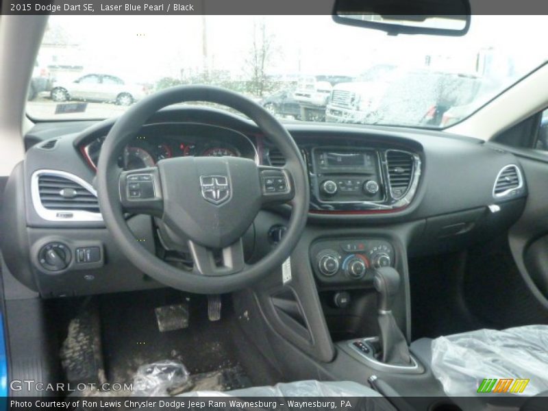 Laser Blue Pearl / Black 2015 Dodge Dart SE