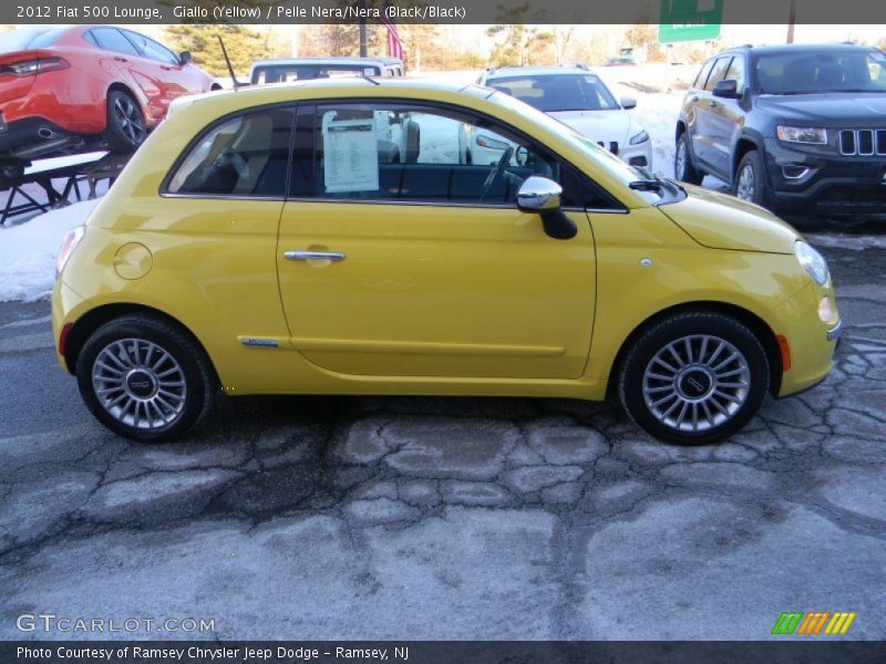 Giallo (Yellow) / Pelle Nera/Nera (Black/Black) 2012 Fiat 500 Lounge