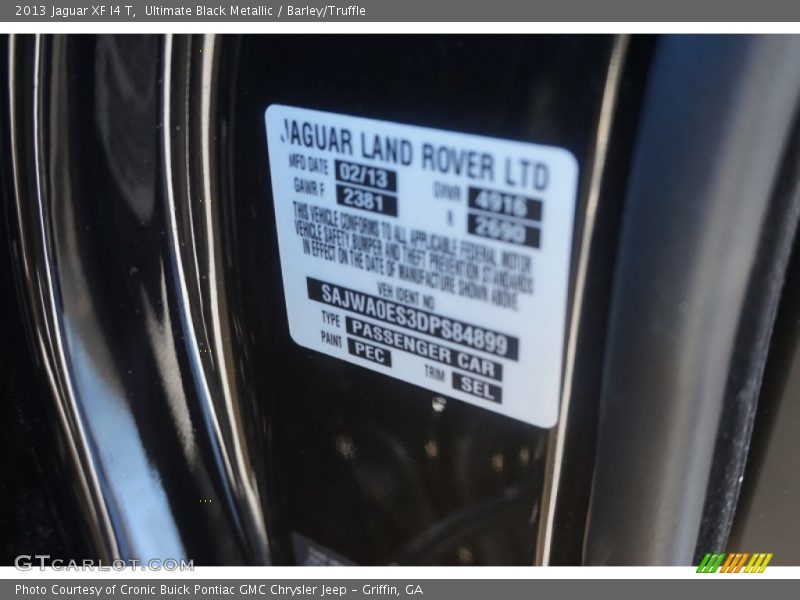 Ultimate Black Metallic / Barley/Truffle 2013 Jaguar XF I4 T