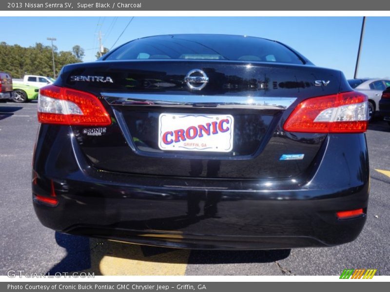Super Black / Charcoal 2013 Nissan Sentra SV