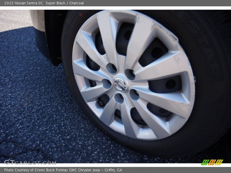 Super Black / Charcoal 2013 Nissan Sentra SV