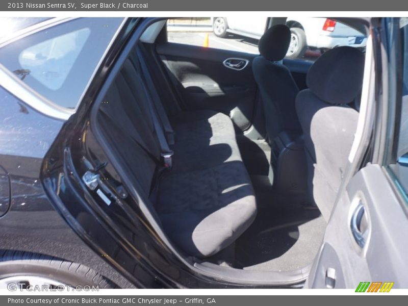 Super Black / Charcoal 2013 Nissan Sentra SV