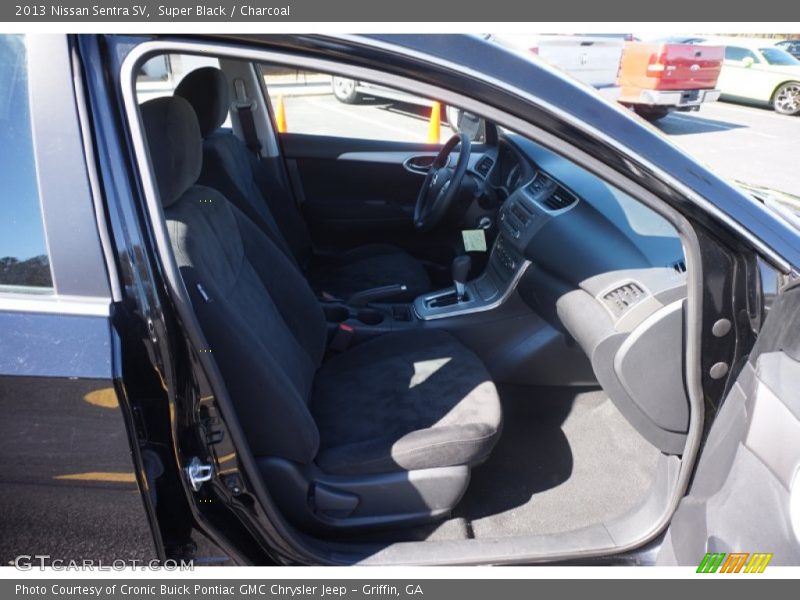 Super Black / Charcoal 2013 Nissan Sentra SV