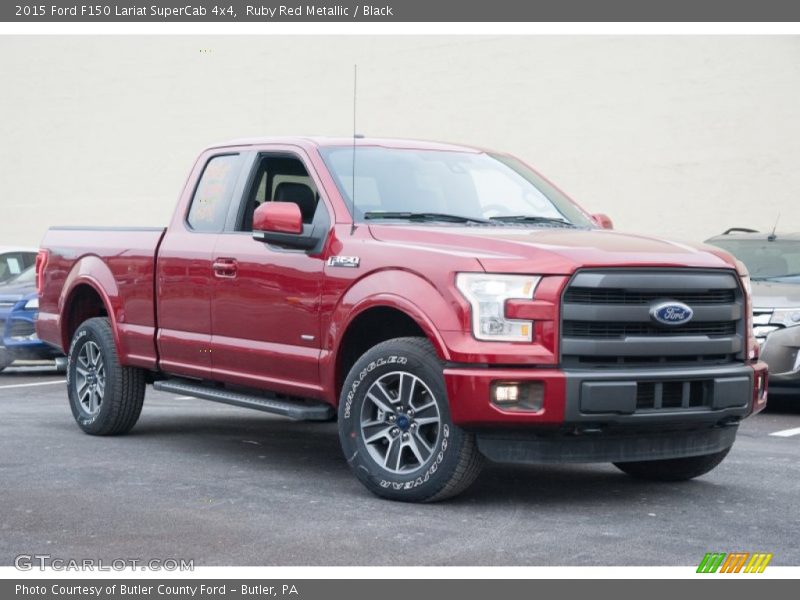 Front 3/4 View of 2015 F150 Lariat SuperCab 4x4