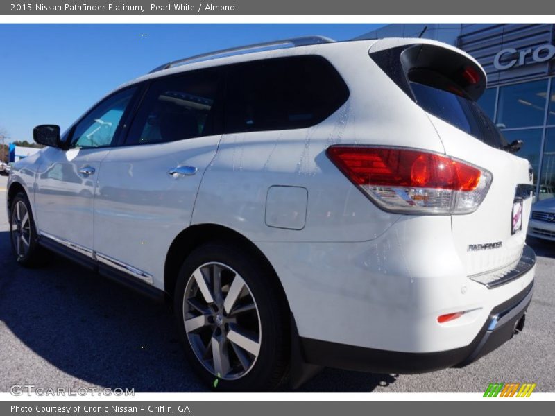 Pearl White / Almond 2015 Nissan Pathfinder Platinum