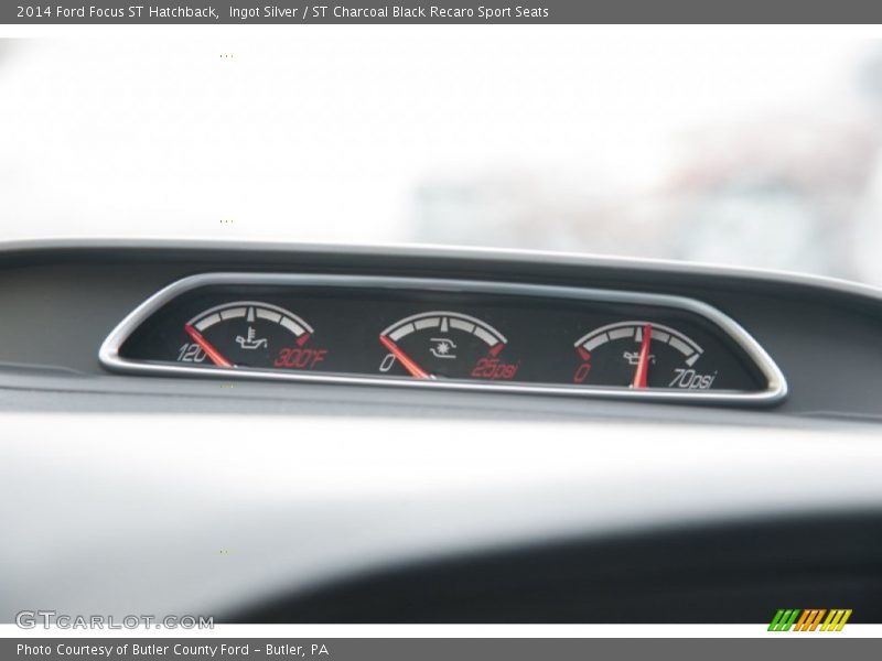 Ingot Silver / ST Charcoal Black Recaro Sport Seats 2014 Ford Focus ST Hatchback