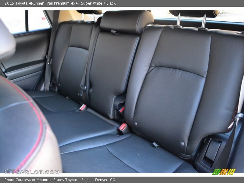 Super White / Black 2015 Toyota 4Runner Trail Premium 4x4