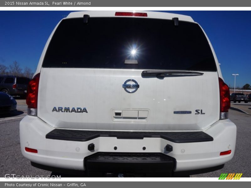 Pearl White / Almond 2015 Nissan Armada SL