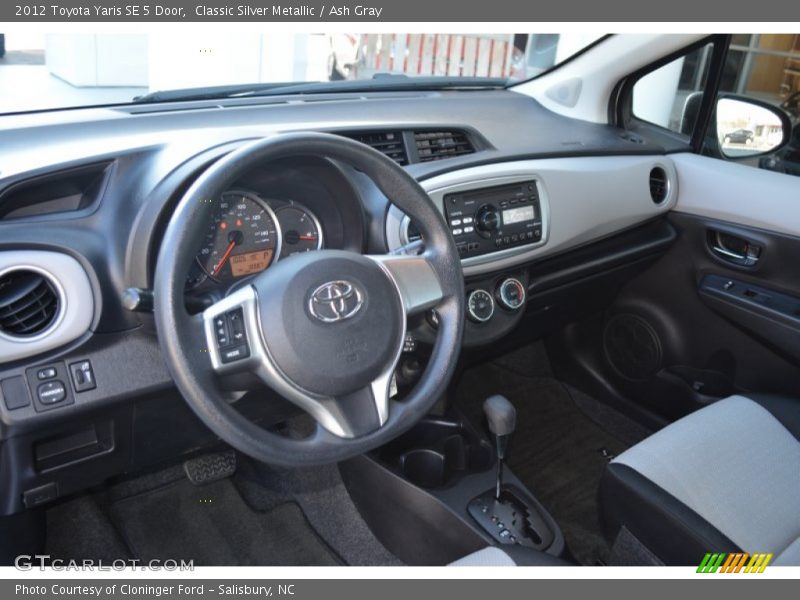 Classic Silver Metallic / Ash Gray 2012 Toyota Yaris SE 5 Door