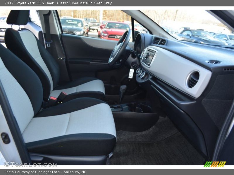 Classic Silver Metallic / Ash Gray 2012 Toyota Yaris SE 5 Door