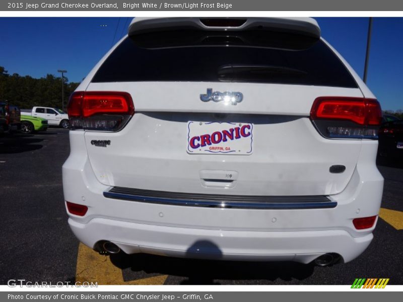 Bright White / Brown/Light Frost Beige 2015 Jeep Grand Cherokee Overland