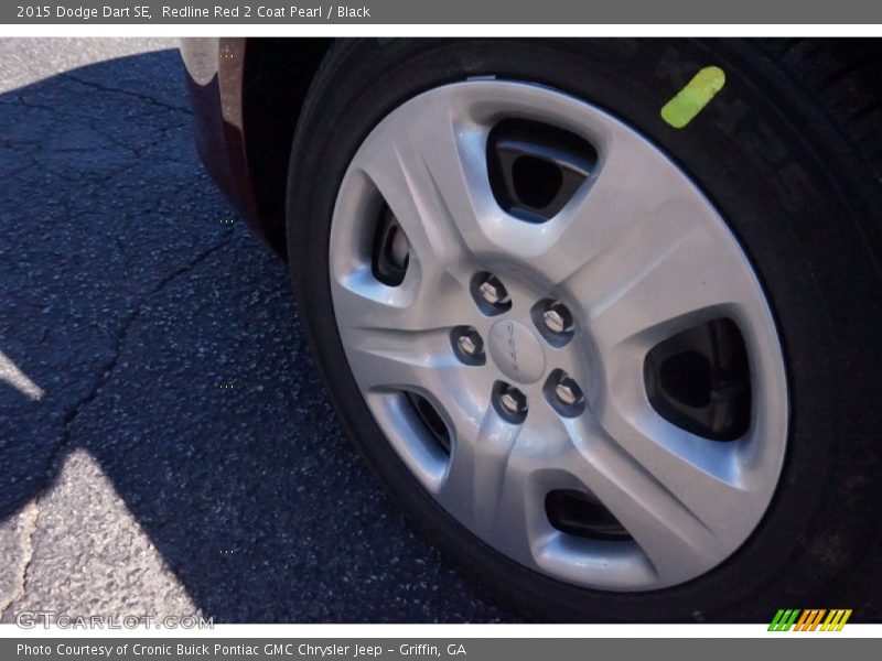Redline Red 2 Coat Pearl / Black 2015 Dodge Dart SE