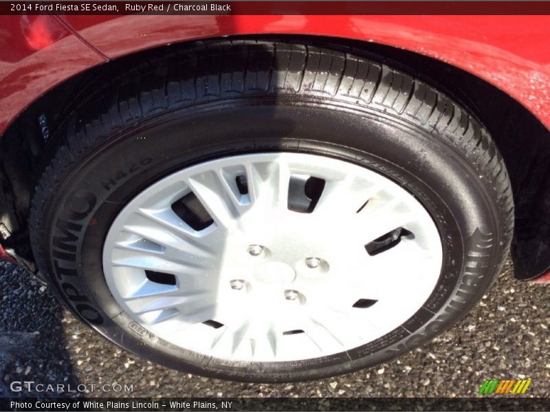 Ruby Red / Charcoal Black 2014 Ford Fiesta SE Sedan