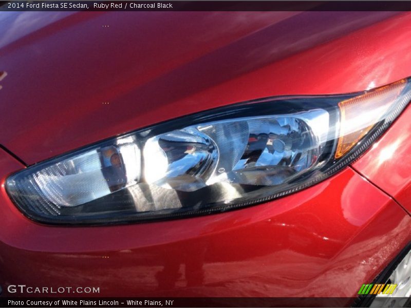 Ruby Red / Charcoal Black 2014 Ford Fiesta SE Sedan