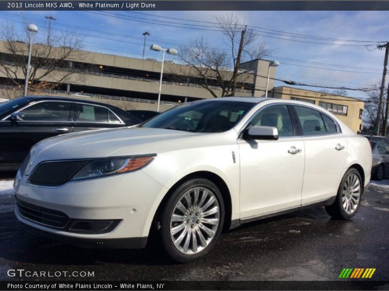 White Platinum / Light Dune 2013 Lincoln MKS AWD