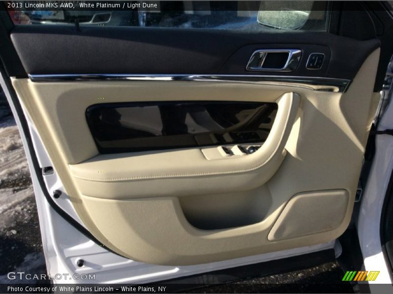 White Platinum / Light Dune 2013 Lincoln MKS AWD