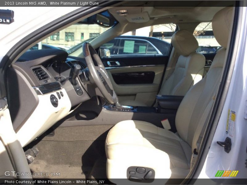 White Platinum / Light Dune 2013 Lincoln MKS AWD