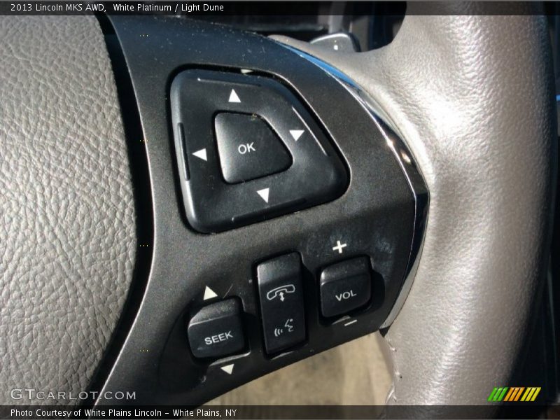 White Platinum / Light Dune 2013 Lincoln MKS AWD