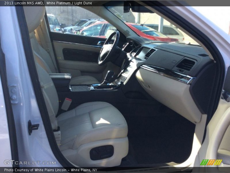 White Platinum / Light Dune 2013 Lincoln MKS AWD