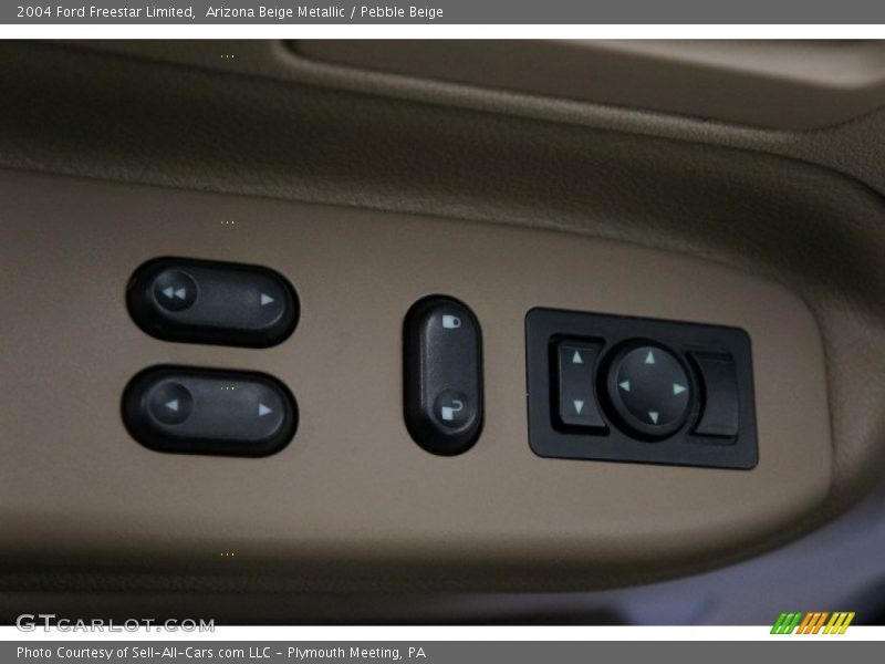 Arizona Beige Metallic / Pebble Beige 2004 Ford Freestar Limited