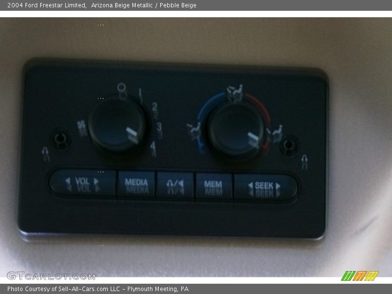 Arizona Beige Metallic / Pebble Beige 2004 Ford Freestar Limited