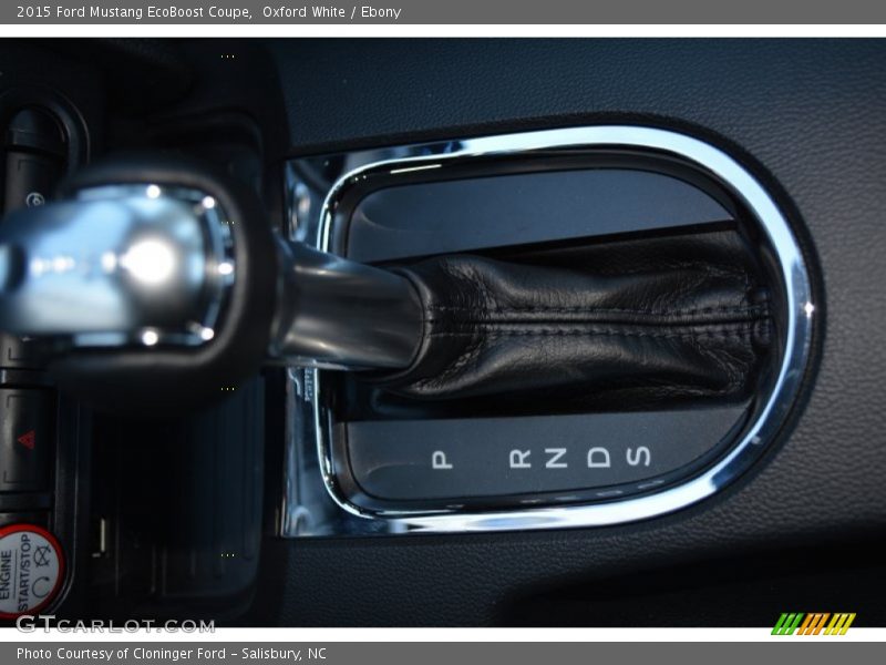 Oxford White / Ebony 2015 Ford Mustang EcoBoost Coupe