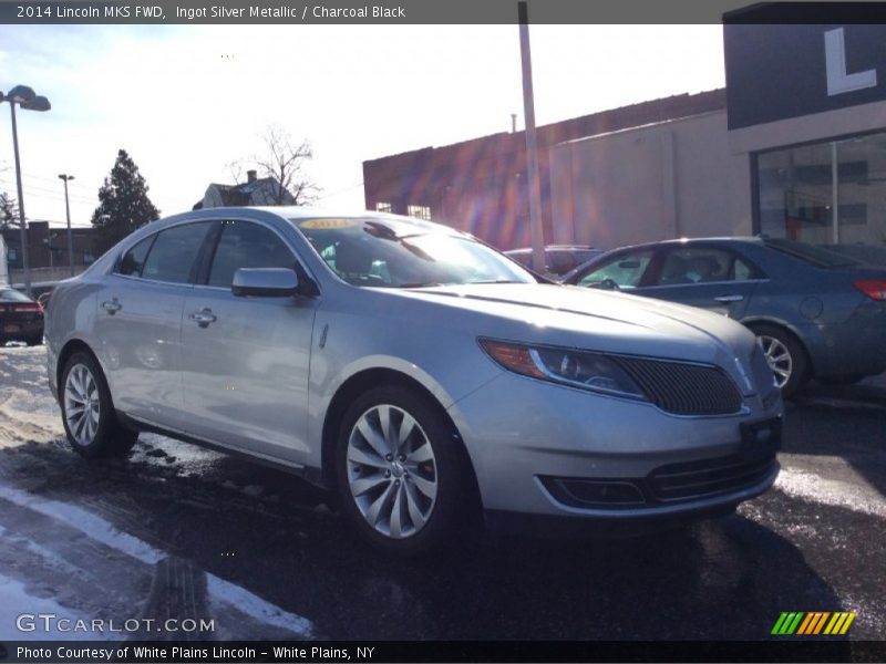 Ingot Silver Metallic / Charcoal Black 2014 Lincoln MKS FWD