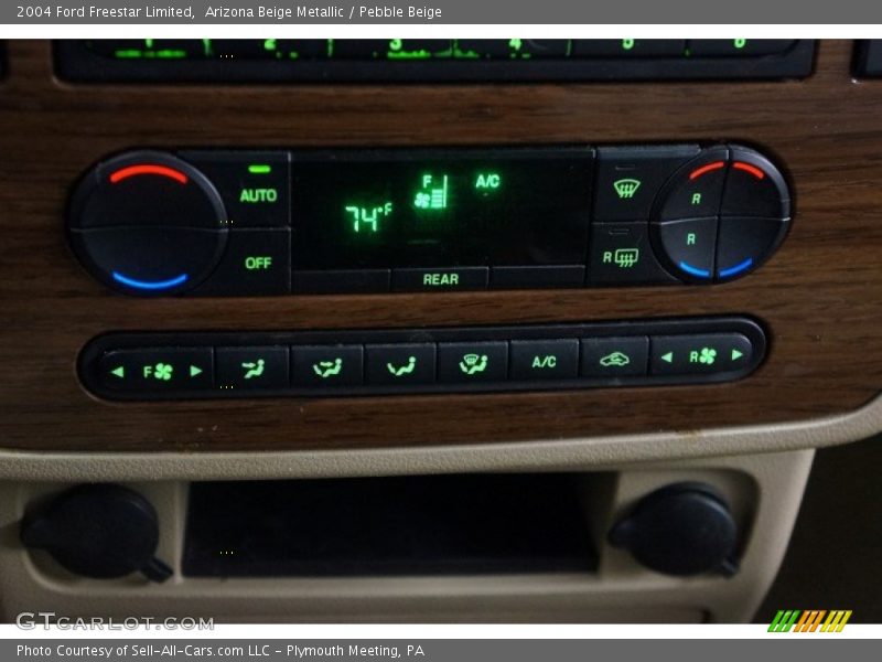 Arizona Beige Metallic / Pebble Beige 2004 Ford Freestar Limited