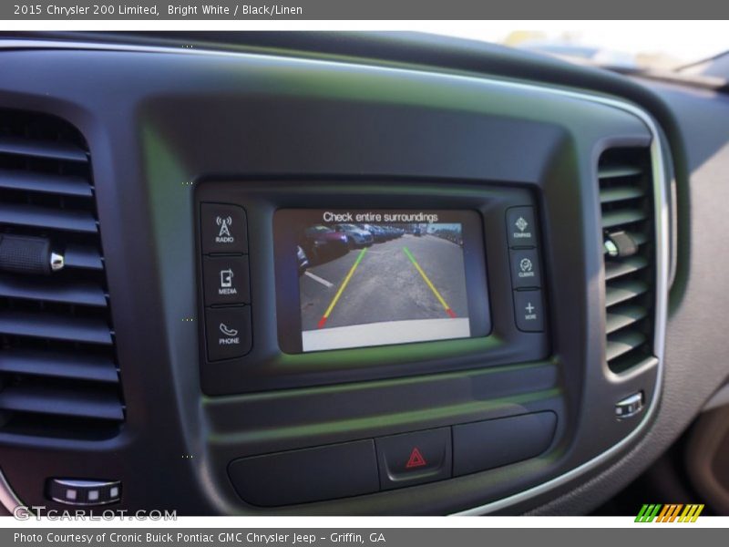 Bright White / Black/Linen 2015 Chrysler 200 Limited