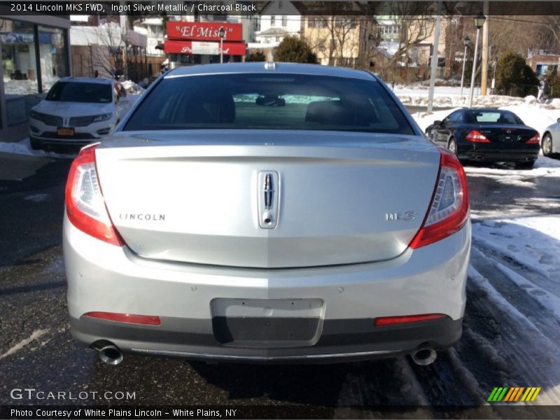 Ingot Silver Metallic / Charcoal Black 2014 Lincoln MKS FWD